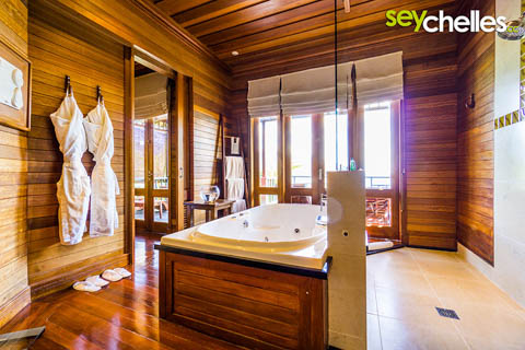 Badezimmer Hilton Northolme