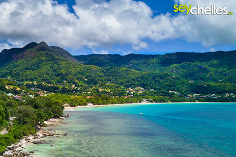 beau vallon beach image facing north
