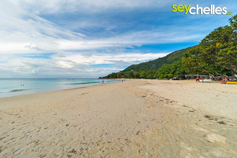 beau vallon beach image facing north