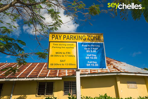 parking rates are well visible in victoria