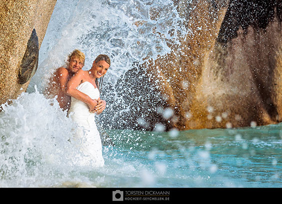 Trash the dress auf La Digue
