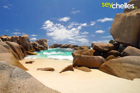 rock pool anse marron la digue