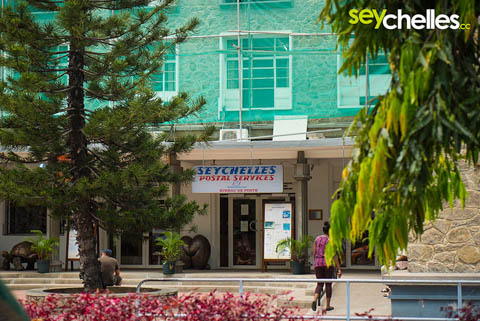 das postamt victoria - hier gibt es die günstigen parkkarten