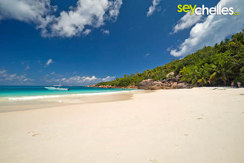 anse lazio praslin looking north-east